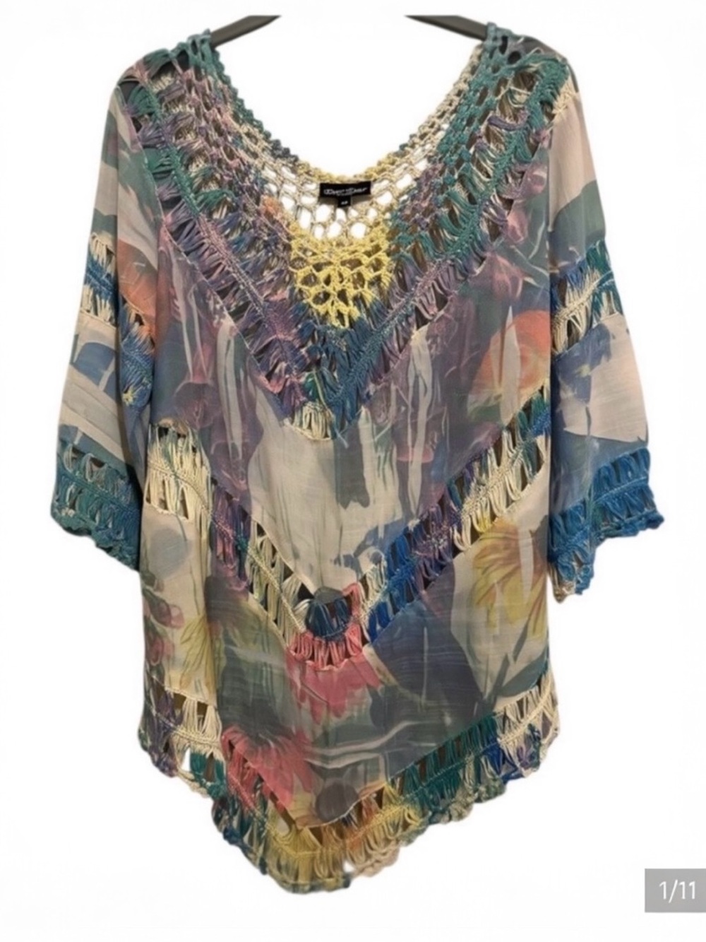 Dor Dor Couture Crochet Floral Asymmetrical 3/4 Sleeve Top Boho Festival Size M